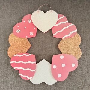 Valentine’s Heart-Shaped Decorative Wreath
